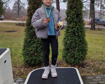 Skrējiens Latvijai pie vecās Sūnu skolas, 16.11.2024.