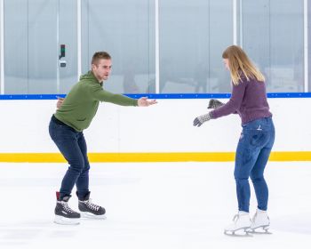 Valentīndienas randiņš slidotavā, 14.02.2022.