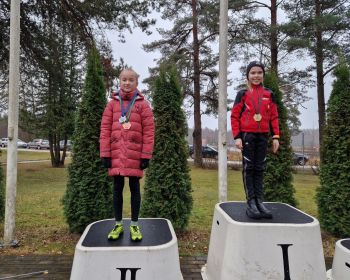 Skrējiens Latvijai pie vecās Sūnu skolas, 16.11.2024.