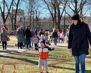 Sportiskās aktivitātes Lieldienās Kena parkā, 17.04.2022.