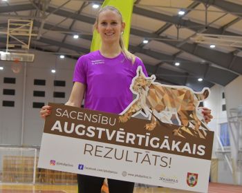 Vieglatlētikas sacensības telpās 