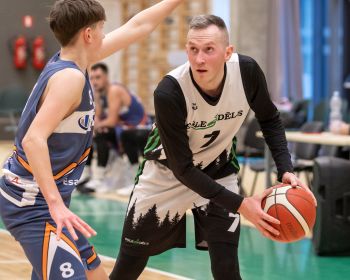 Jēkabpils novada atklātā čempionāta basketbolā pirmās spēles, 9.02.2025.