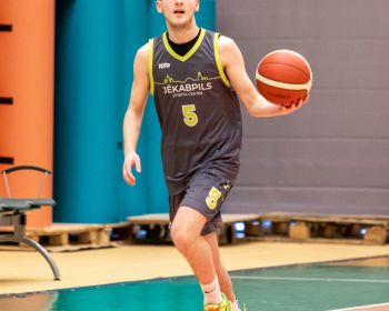 Jēkabpils novada atklātā čempionāta basketbolā pirmās spēles, 9.02.2025.