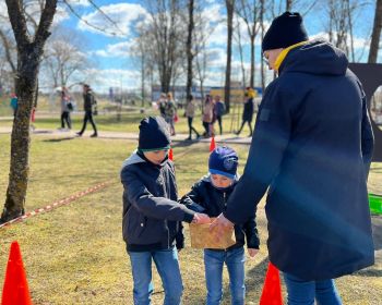 Sportiskās aktivitātes Lieldienās Kena parkā, 17.04.2022.