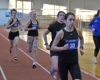 Vieglatlētikas sacensības telpās 