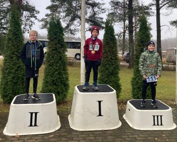 Skrējiens Latvijai pie vecās Sūnu skolas, 16.11.2024.