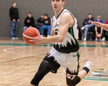 Jēkabpils novada atklātā čempionāta basketbolā pirmās spēles, 9.02.2025.