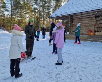 Ģimeņu sportiskais izaicinājums | Ziemas prieki Jēkabpils Mežaparkā, 9.02.2025.