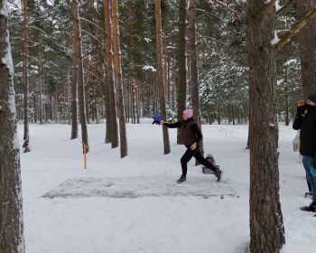 Disku golfa sacensības 