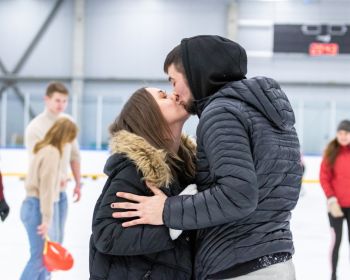 Valentīndienas randiņš slidotavā, 14.02.2022.