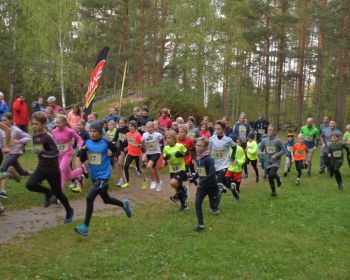 Pusstundas skrējiena 40. sezonas 1. kārta, 4.10.2023.