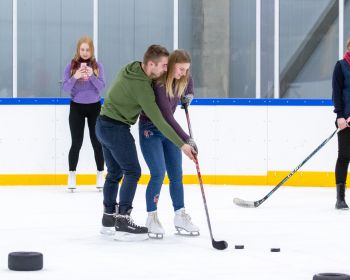 Valentīndienas randiņš slidotavā, 14.02.2022.