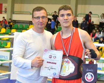Latvijas čempionāts boksā junioriem un skolēniem, 13.-15.05.2022.