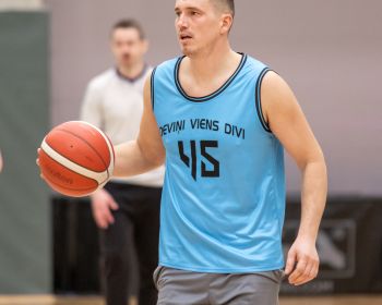Jēkabpils novada atklātā čempionāta basketbolā pirmās spēles, 9.02.2025.
