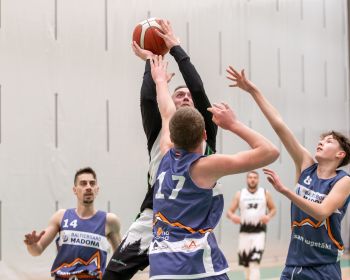Jēkabpils novada atklātā čempionāta basketbolā pirmās spēles, 9.02.2025.