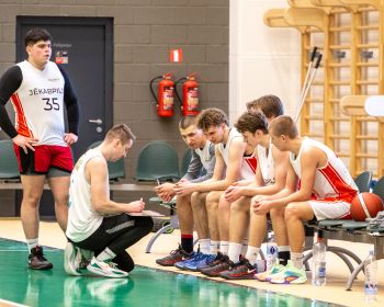 Jēkabpils novada atklātā čempionāta basketbolā pirmās spēles, 9.02.2025.