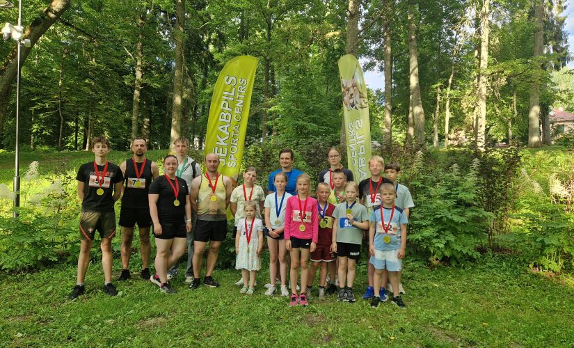 Noslēgušās iešanas un skriešanas sacensības “Zasas parka apļi 2026”
