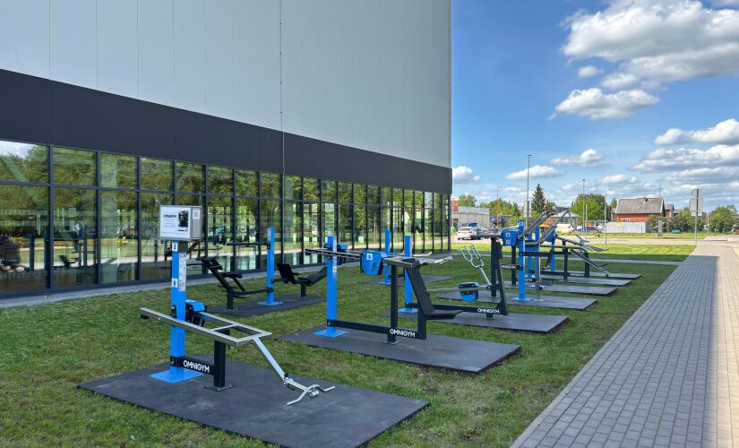 Pie Jēkabpils Sporta halles uzstādīts 