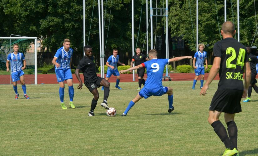“Jēkabpils SC” debijas spēlē piekāpjas SK “Spēks” futbolistiem