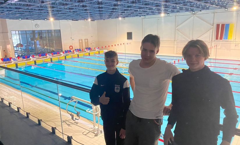Jēkabpils peldētājiem Latvijas Junioru čempionātā personīgie rekordi