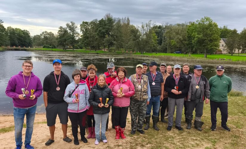 Makšķerēšanas sacensībās Gārsenē noķerta 2,160 kg smaga sudrabkarūsa
