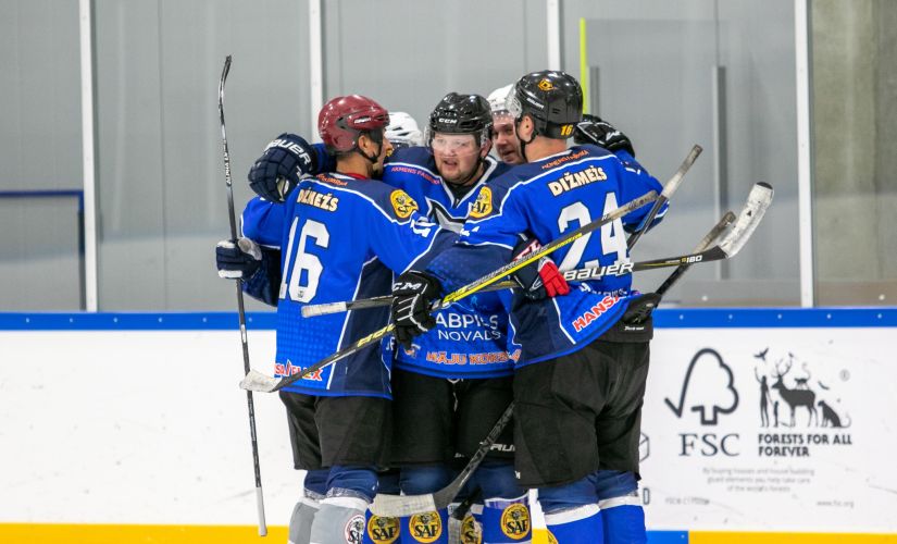 Pirmajā hokeja čempionāta mēnesī bez zaudējumiem spēlējusi HK “Jēkabpils” un HK “Kalupe”