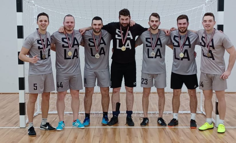 Telpu futbola turnīrā Viesītē triumfē TTFK 