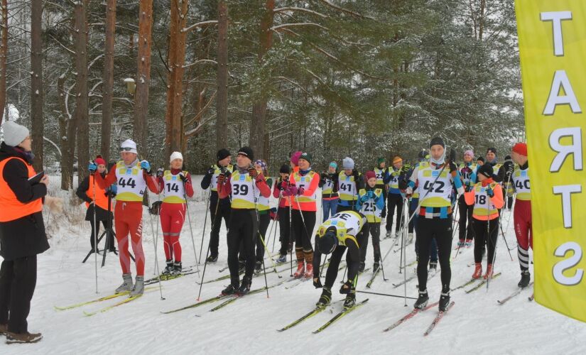 Valentīndienas slēpošanas sacensības Jēkabpils Mežaparkā - 