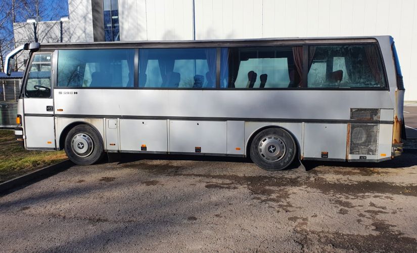 Tiek izsolīts pasažieru autobuss SETRA S210H