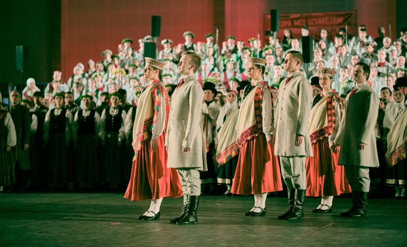 Latvijas Republikas Neatkarības atjaunošanas dienā Jēkabpils Sporta hallē notiks svētku koncerts