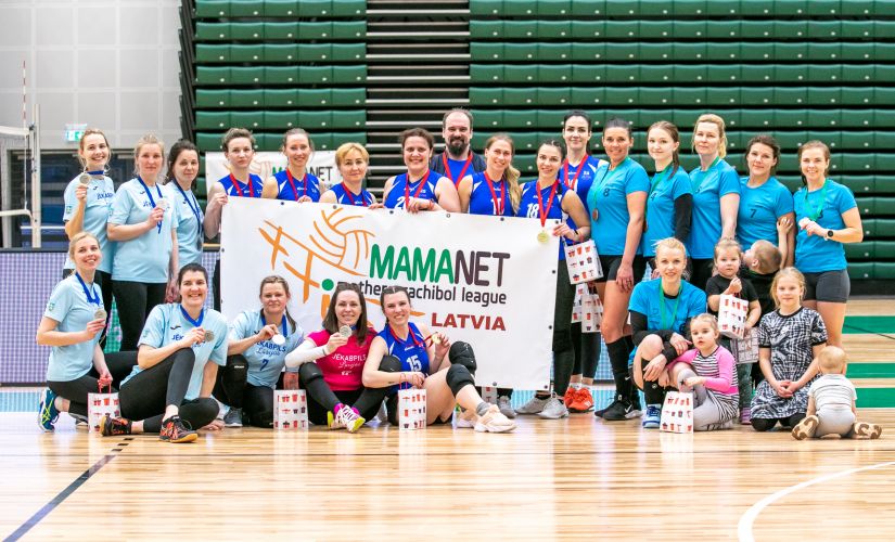 Vairāk nekā 100 dāmas mērojas spēkiem mamaneta turnīrā Jēkabpilī