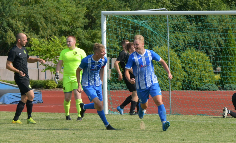 Salvis Petriks iesit sešus golus Jēkabpils futbolistu uzvarā pār Balviem