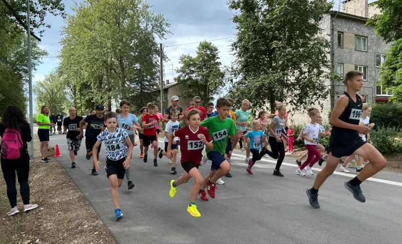 Jautri un aizraujoši aizvadīta Variešu sporta diena
