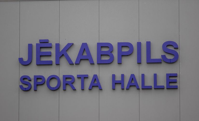 Paziņojums par Jēkabpils Sporta halles daļas nomas izsoles rezultātiem