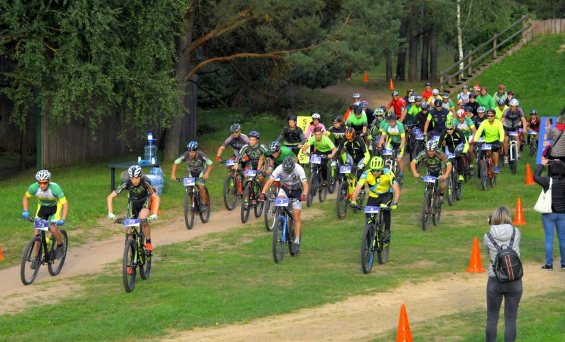 Veiksmīgi aizvadītas pirmās “Radžu MTB takas”