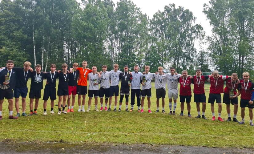 Futbola turnīrā Medņos par uzvarētājiem kļūst FK 