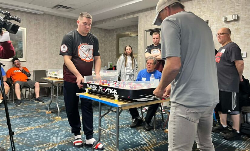 Jēkabpilietis Andrejs Kuzņecovs ASV uzvar Pasaules Tūres posmā galda hokejā