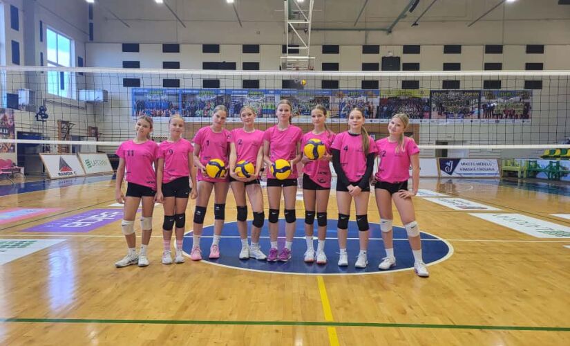 Ar aizraujošām dāmu spēlēm sācies Jēkabpils novada atklātais volejbola čempionāts