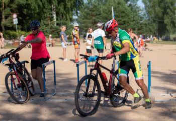 Jēkabpils Mežaparkā notiks tradicionālās Tautas triatlona stafetes sacensības
